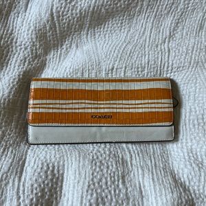 Coach wallet